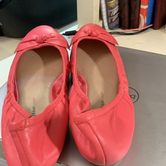 Isaac mizrahi live. Hot pink bow ballerina slippers. 10 med. New. Never worn. - Picture 8 of 8